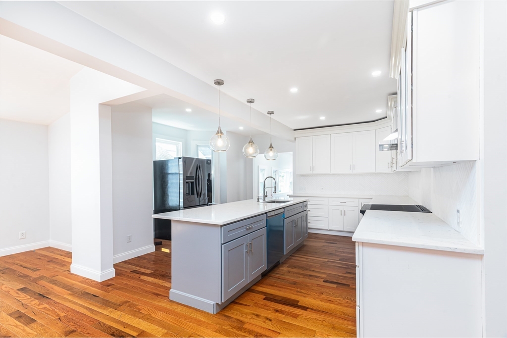 44 Eutaw Ave