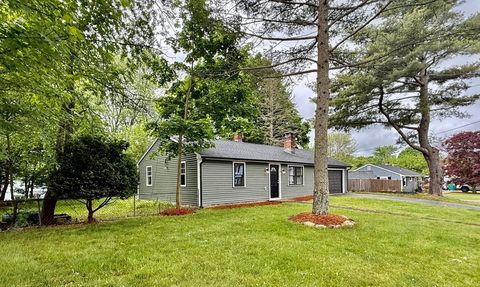 Photo of 14 Susan Drive, Billerica, MA 01821 (MLS # 73527497)