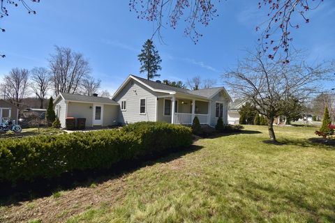441 Silver St Agawam MA 01001