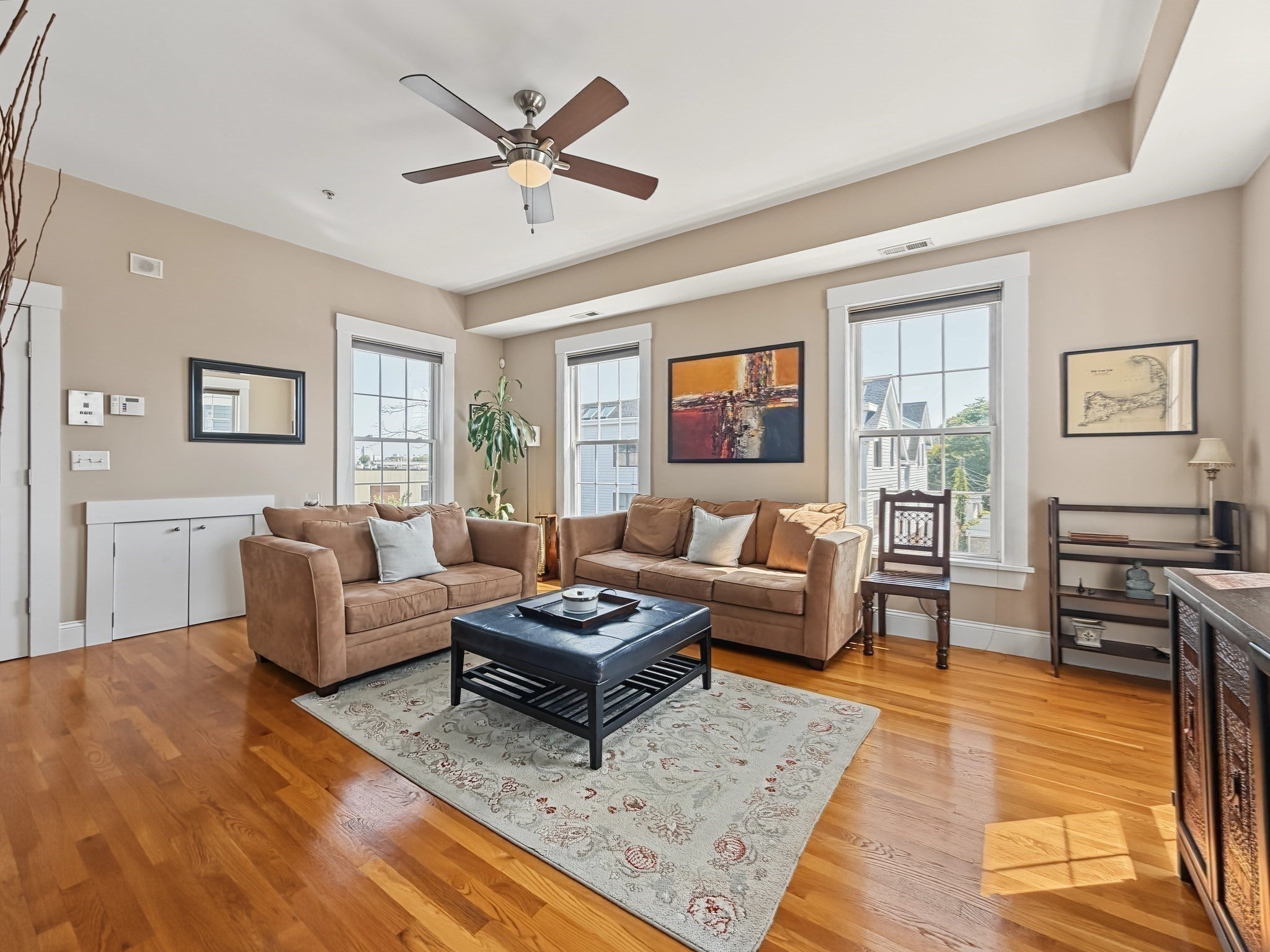 121 E Cottage St U-4