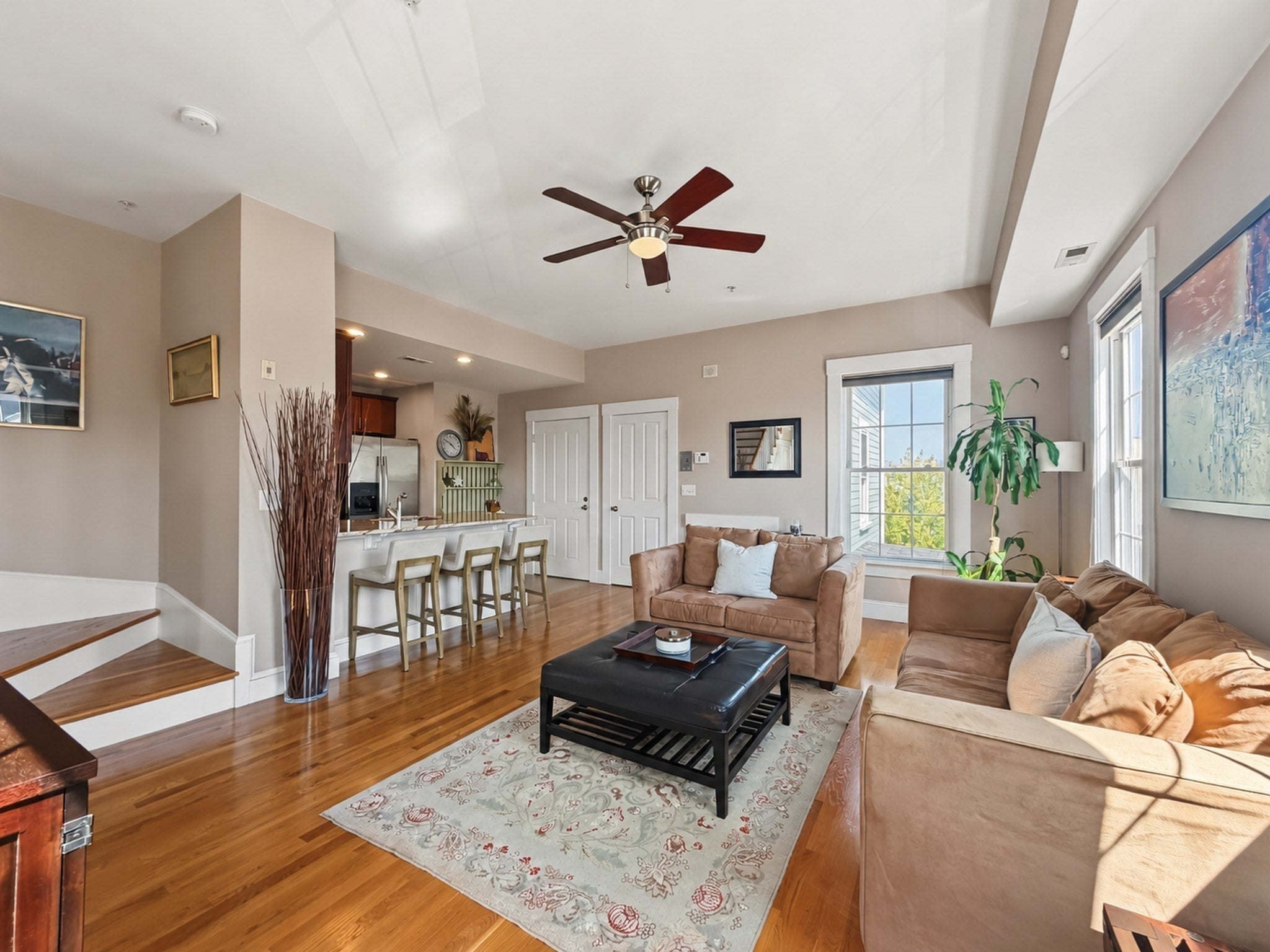 121 E Cottage St U-4