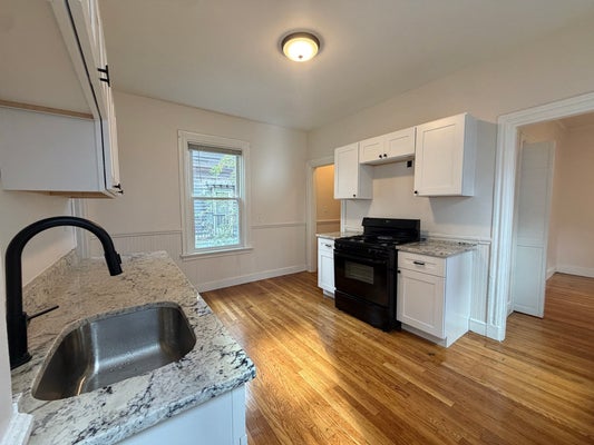 327 COLUMBIA ST # 2, CAMBRIDGE, MA 02141 - Image c3dcc5daa8e9fc8a6231fc3db977f4a3/1404196772