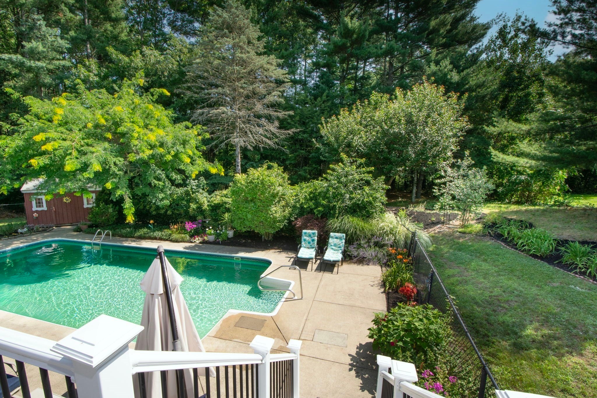 263 Edgewater Drive, Pembroke, MA Photo #2