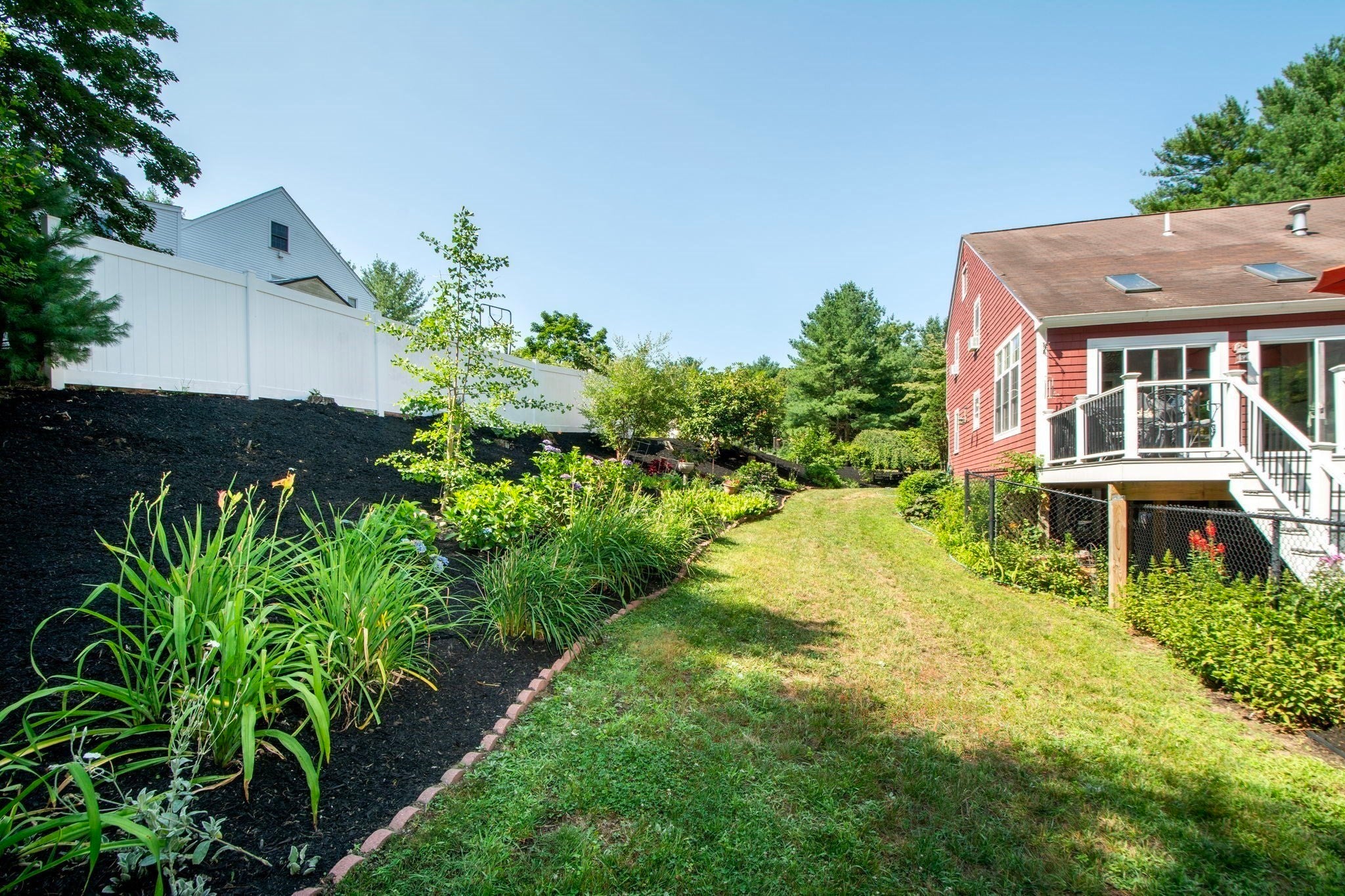 263 Edgewater Drive, Pembroke, MA Photo #9