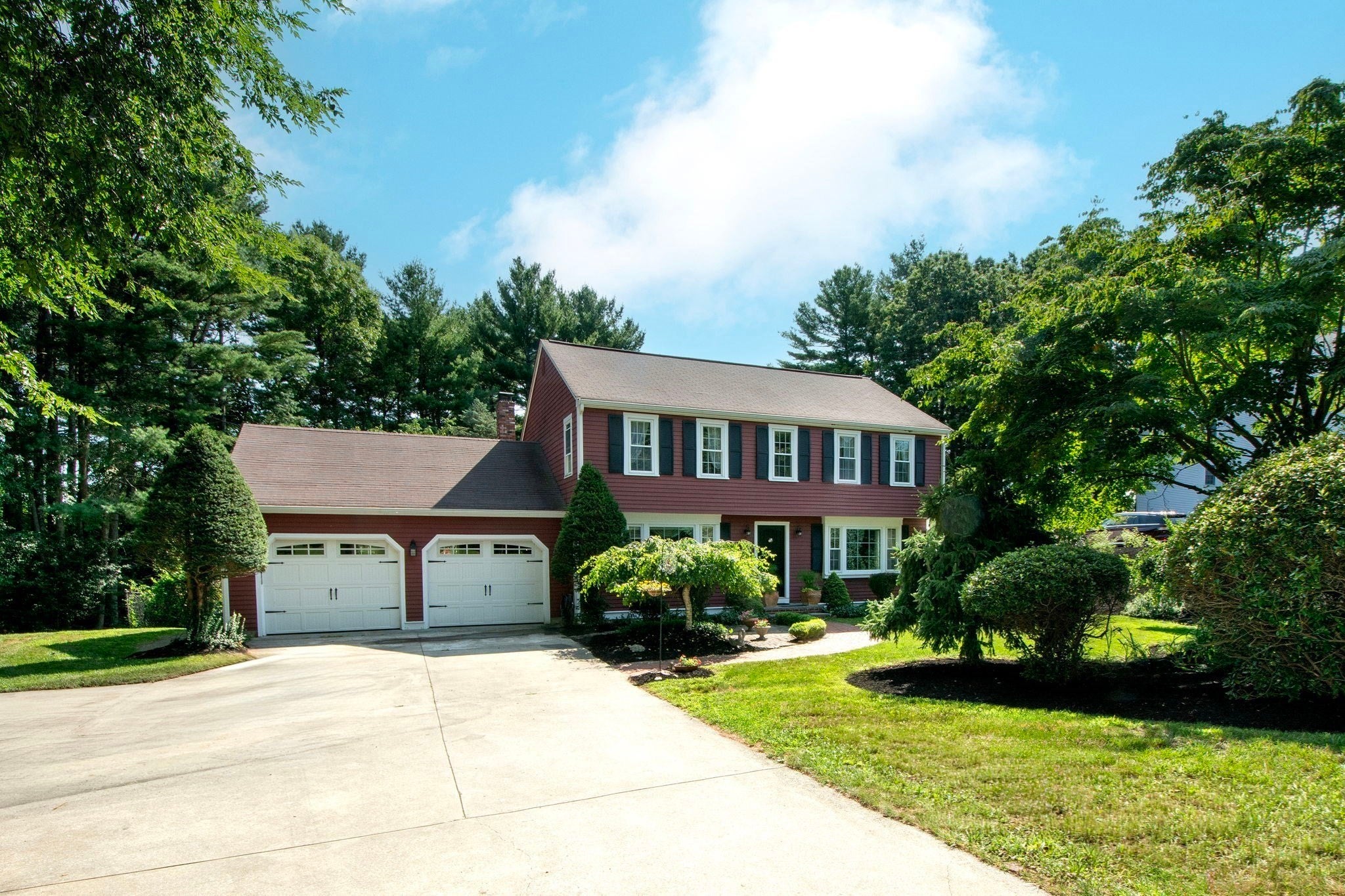 263 Edgewater Drive