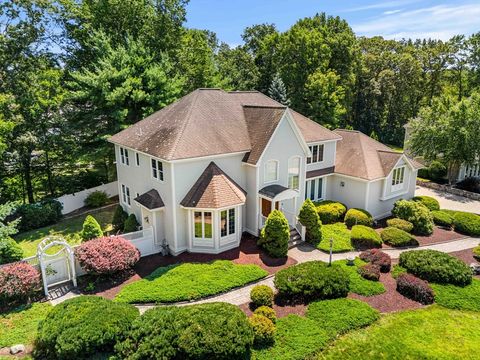 11 Scotland Dr Andover MA 01810