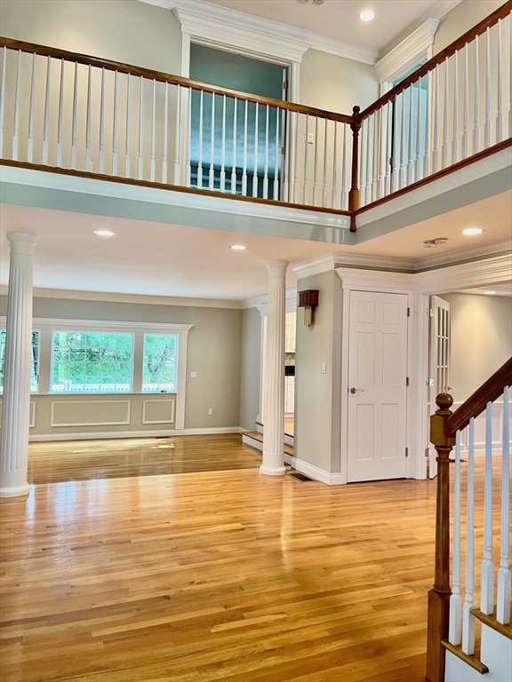 11 Scotland Dr