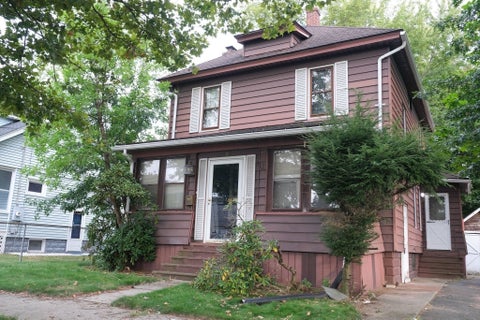 Photo of 103 Farnsworth St, Springfield, MA 01107 (MLS # 73580860)