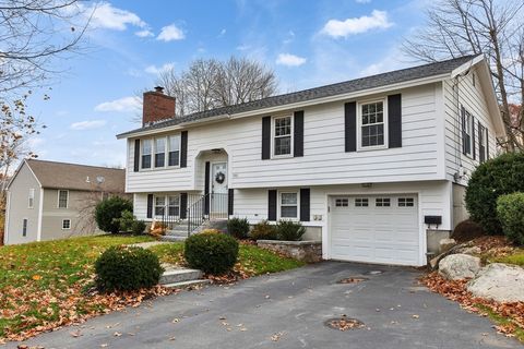 541 Pickering Street Manchester NH 03104