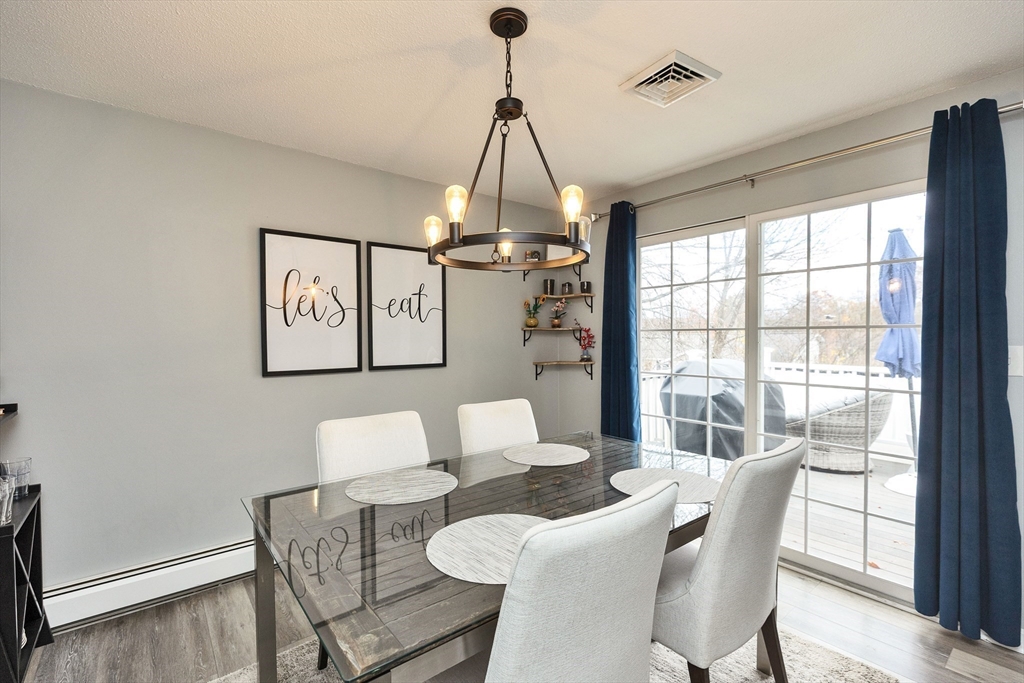 541 Pickering Street