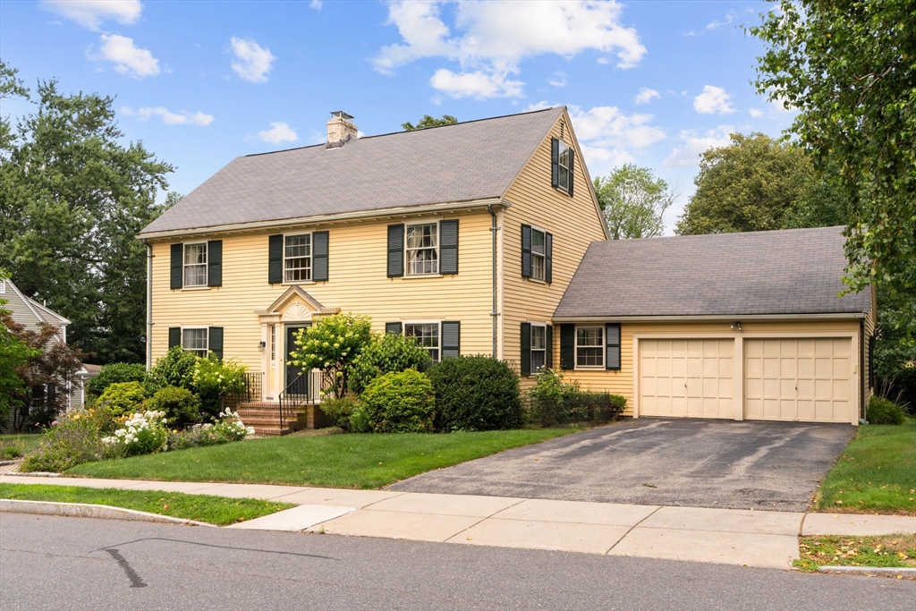 Belmont, Massachusetts 02478, United States, 4 Bedrooms Bedrooms, ,3 BathroomsBathrooms,Residential,Contingent,191558