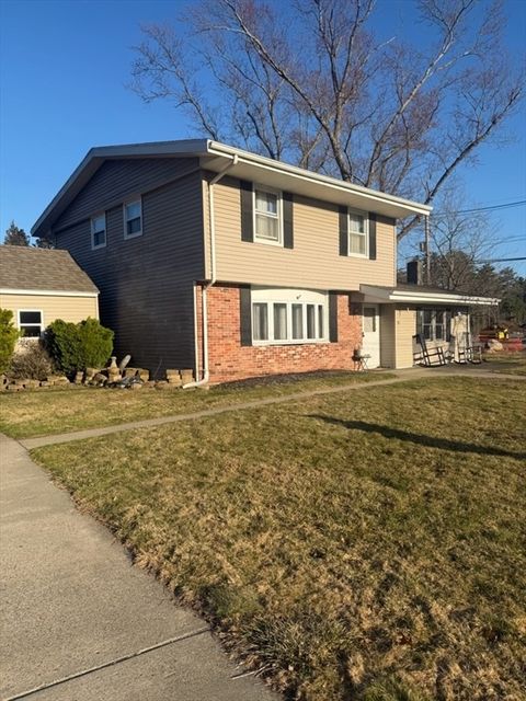 Photo of 11 Margaret Rd, Taunton, MA 02718 (MLS # 73492741)