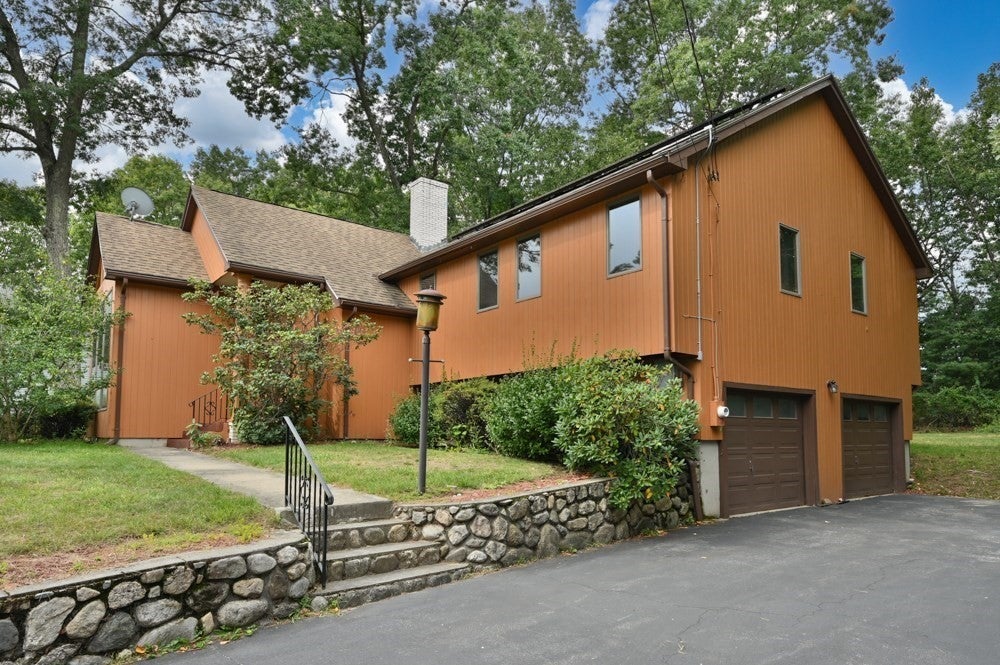 5 Lee Ave