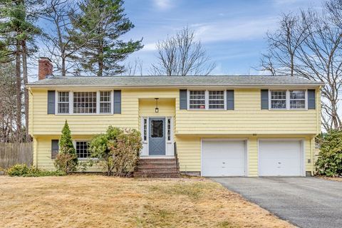 10 Belknap Medfield MA 02052