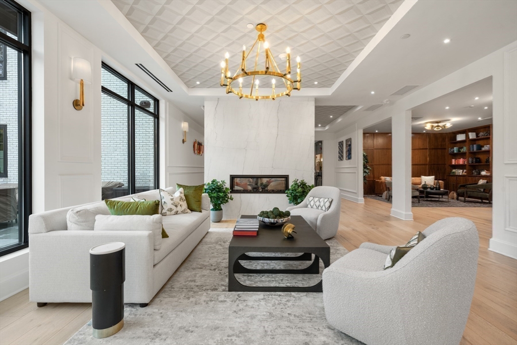 148 Weston Rd 208
