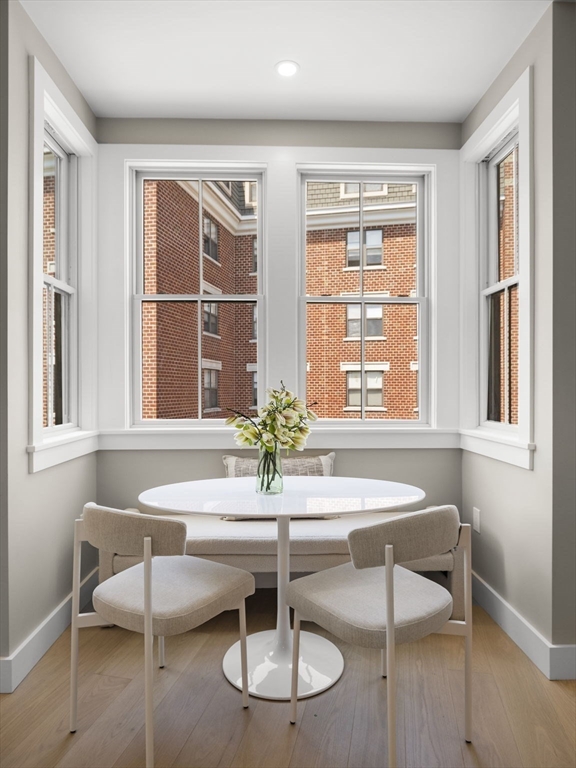 Boston, Massachusetts 02129, United States, 3 Bedrooms Bedrooms, ,2 BathroomsBathrooms,Residential,Active,195135