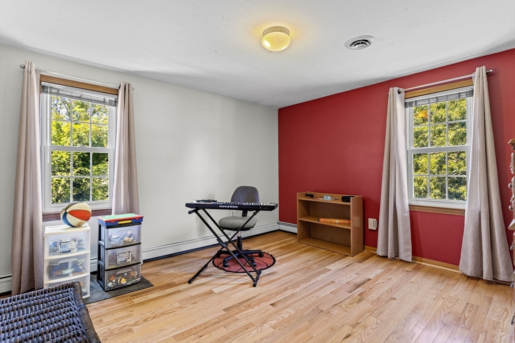 4 Jacob Way, Attleboro, MA Photo #24