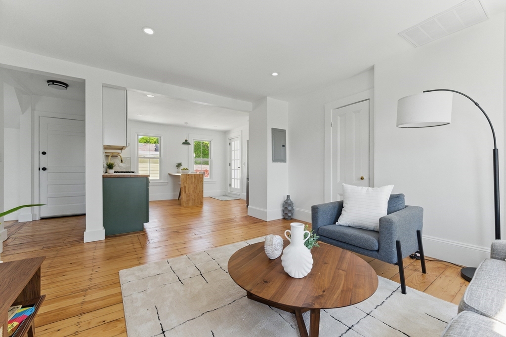 80 Shirley St 2