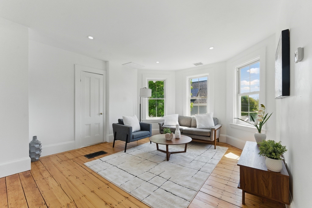 80 Shirley St 2