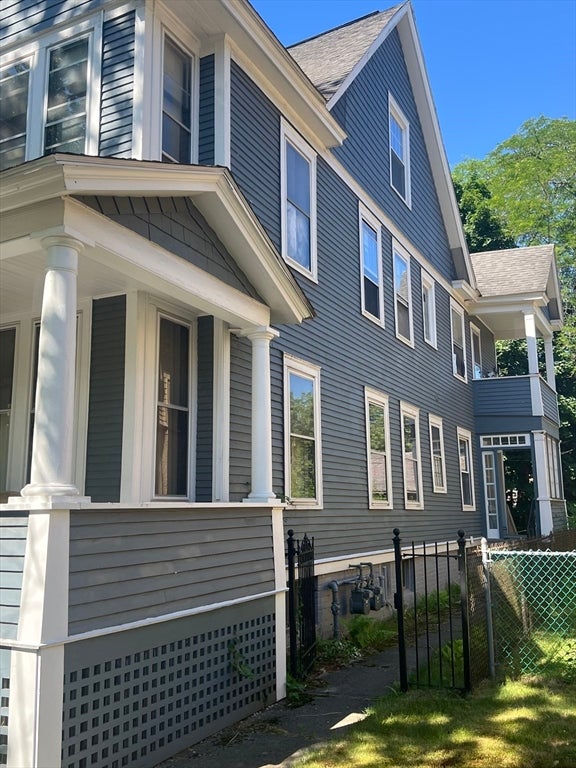 120-122 Firglade Ave