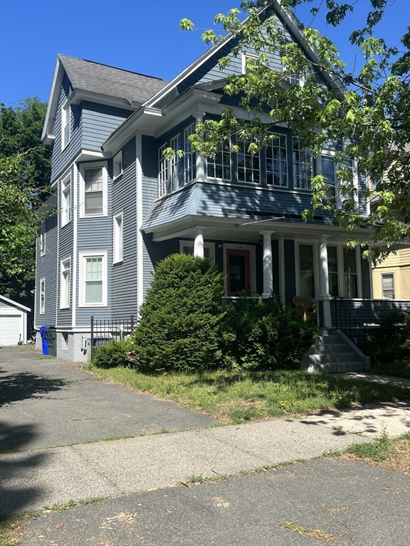 120-122 Firglade Ave