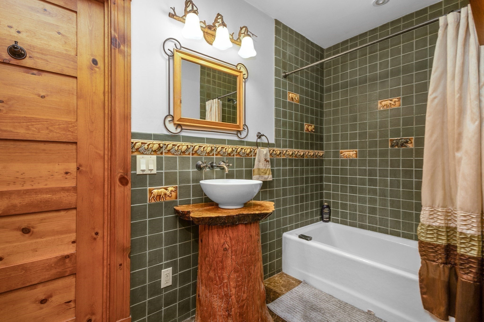 3 Lealand Peck Dr, Wrentham, MA, 3 Lealand Peck Dr, Wrentham, MA Photo #20