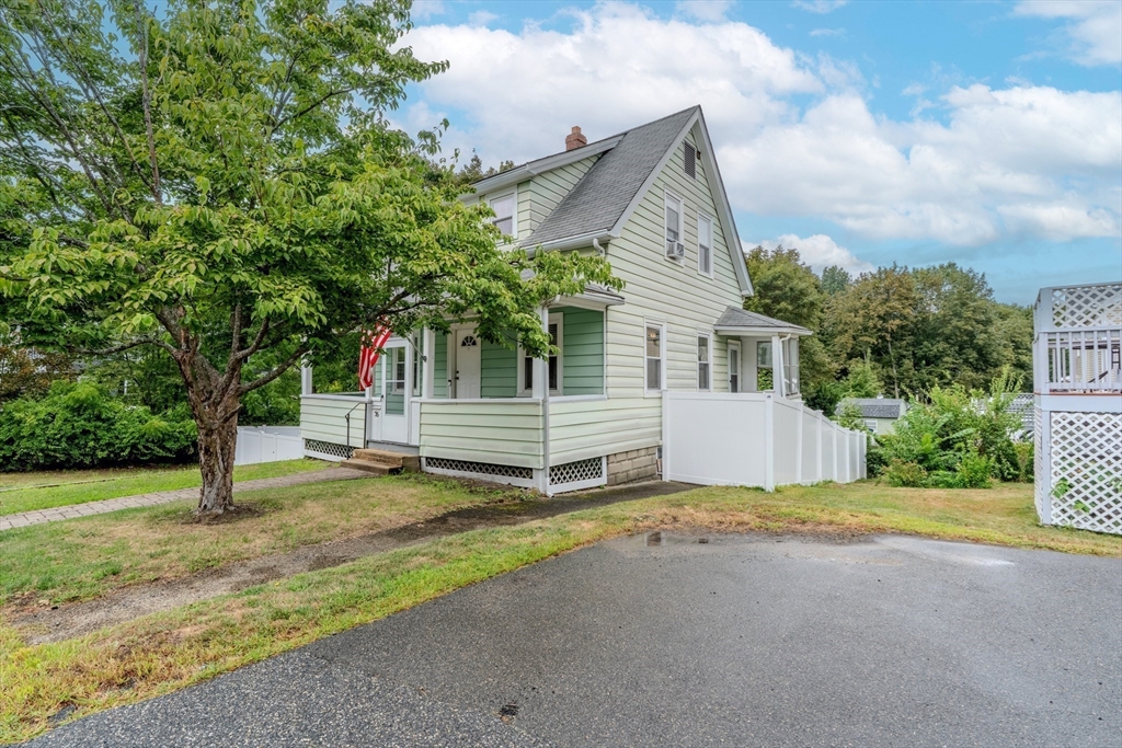 35 Lindenwood Rd
