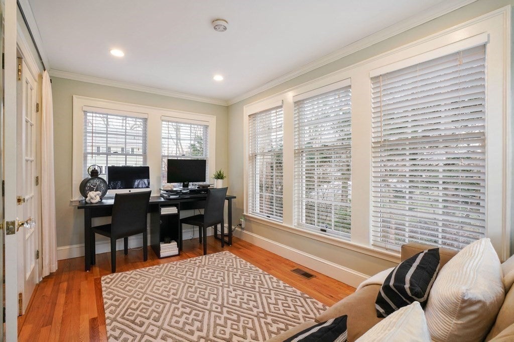 19 Vine Brook Rd, Lexington, MA, 19 Vine Brook Rd, Lexington, MA Photo #9