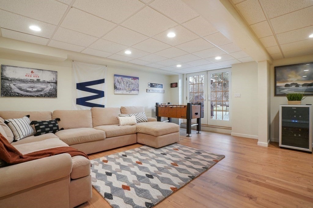 19 Vine Brook Rd, Lexington, MA, 19 Vine Brook Rd, Lexington, MA Photo #17