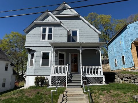 Photo of 5 Arbor Vitae St #2, Worcester, MA 01603 (MLS # 73507317)
