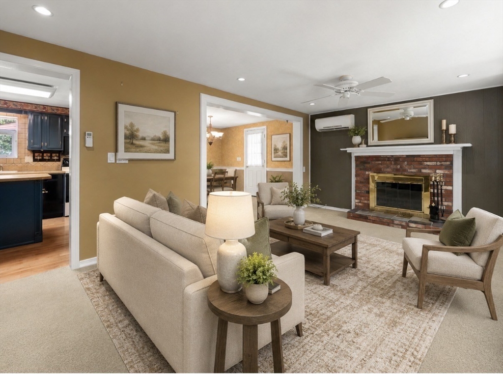 39 Whiting Rd