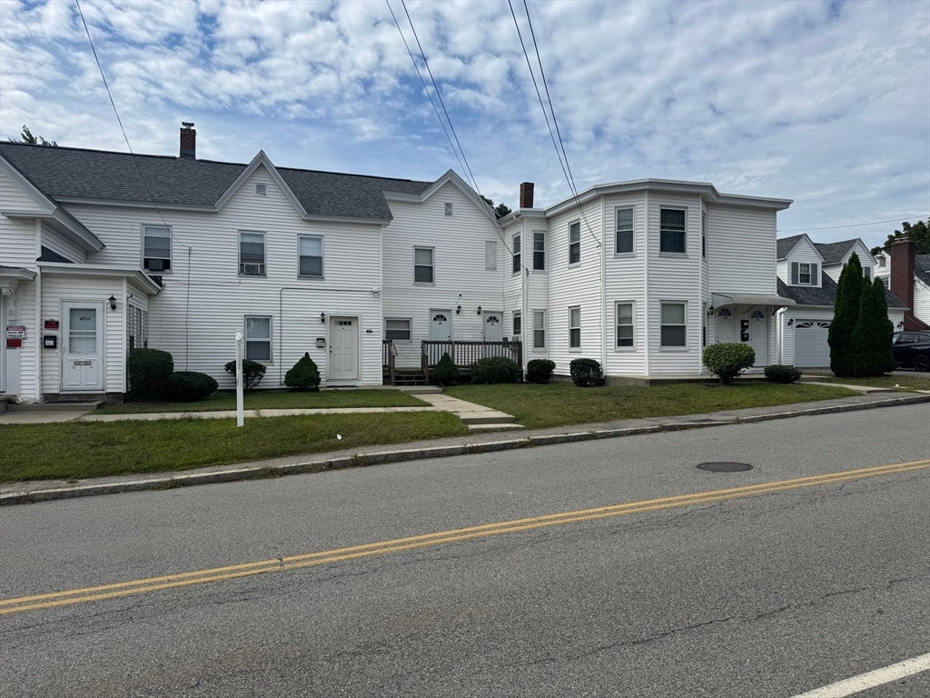 40-44 Forest St