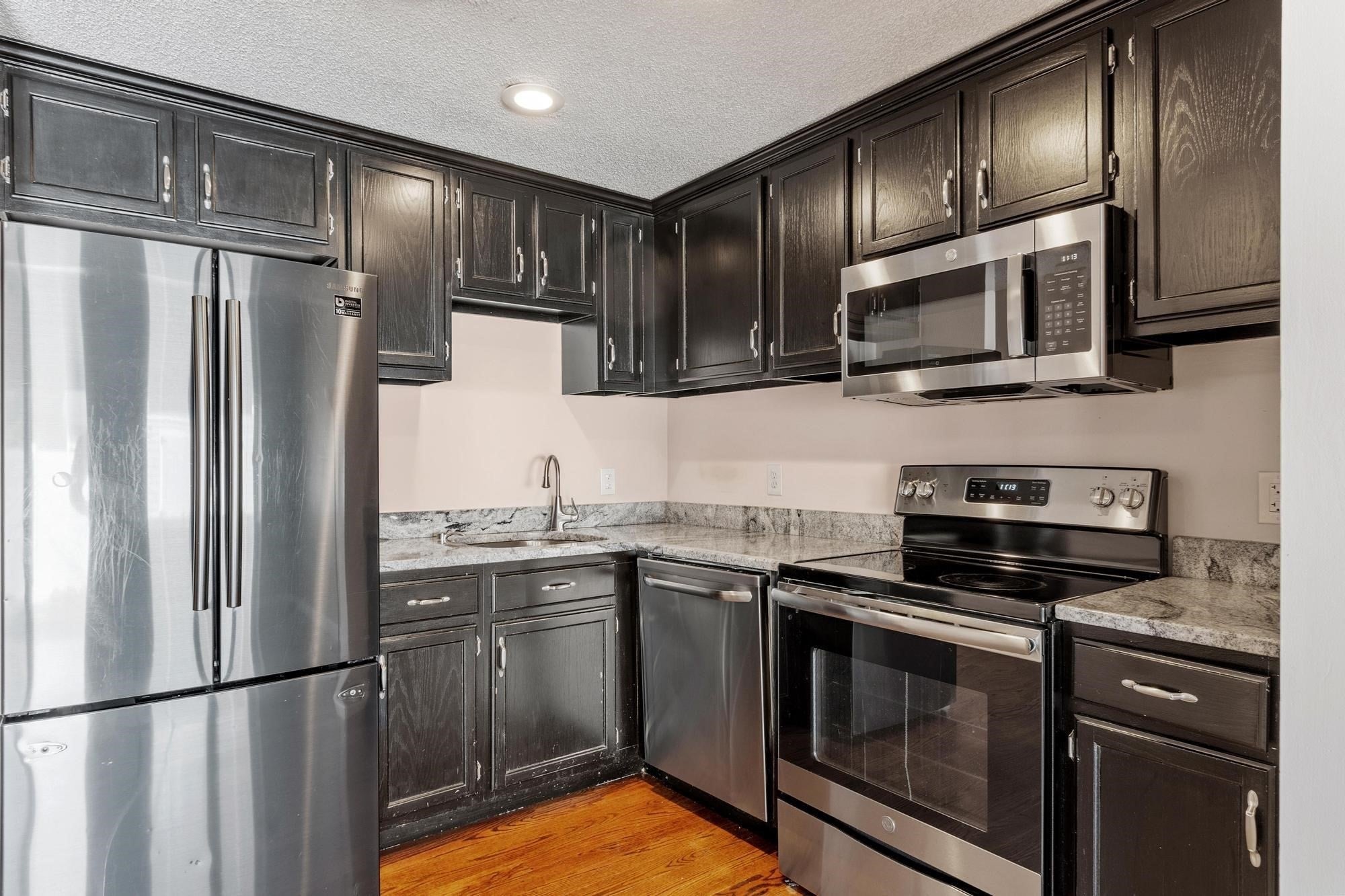 43 Meadow Pond Dr #A, Leominster, MA Photo #8