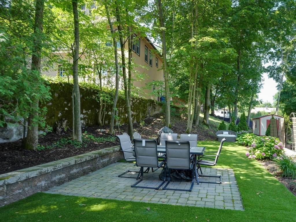 113 White St 1