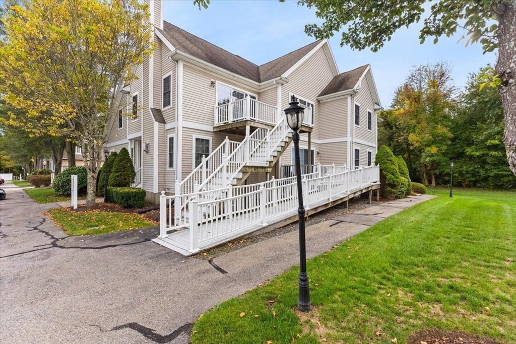 307 Regency Ln 307
