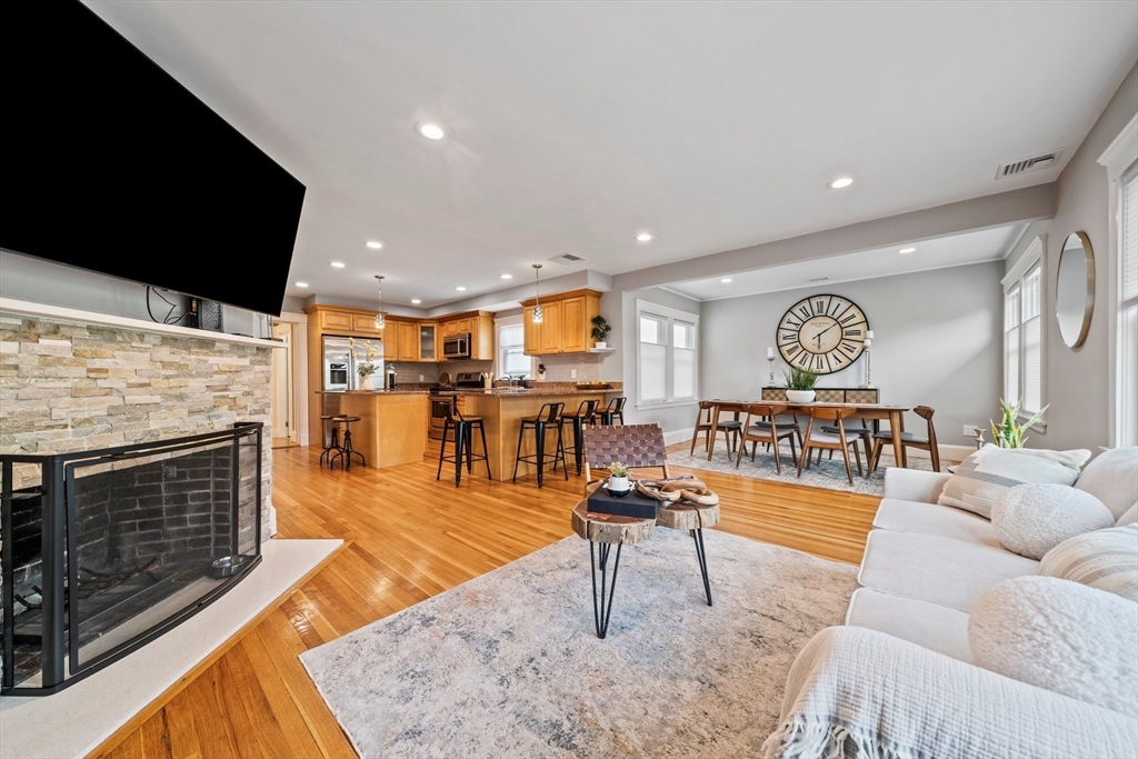 324 Mount Auburn St 2