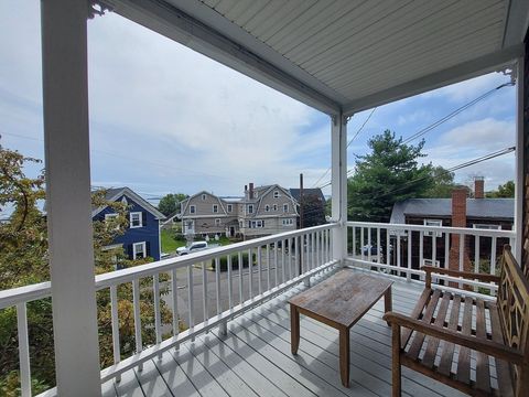 42 Rockland 1 Swampscott MA 01907