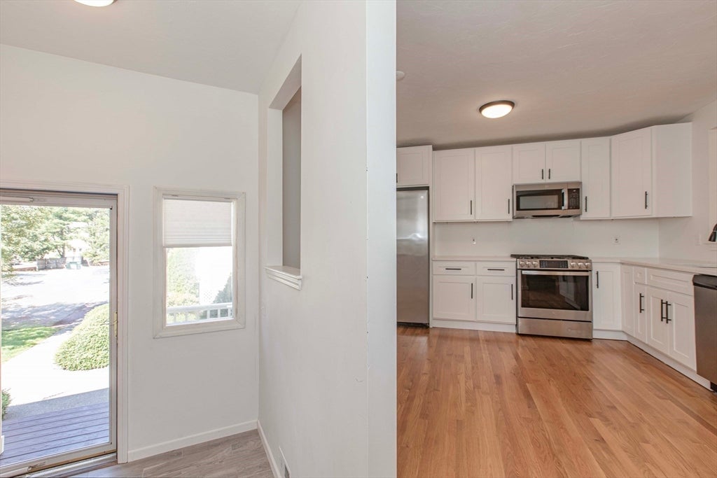33 Lamplighter LN #33, Easton, MA, 33 Lamplighter LN #33, Easton, MA Photo #3