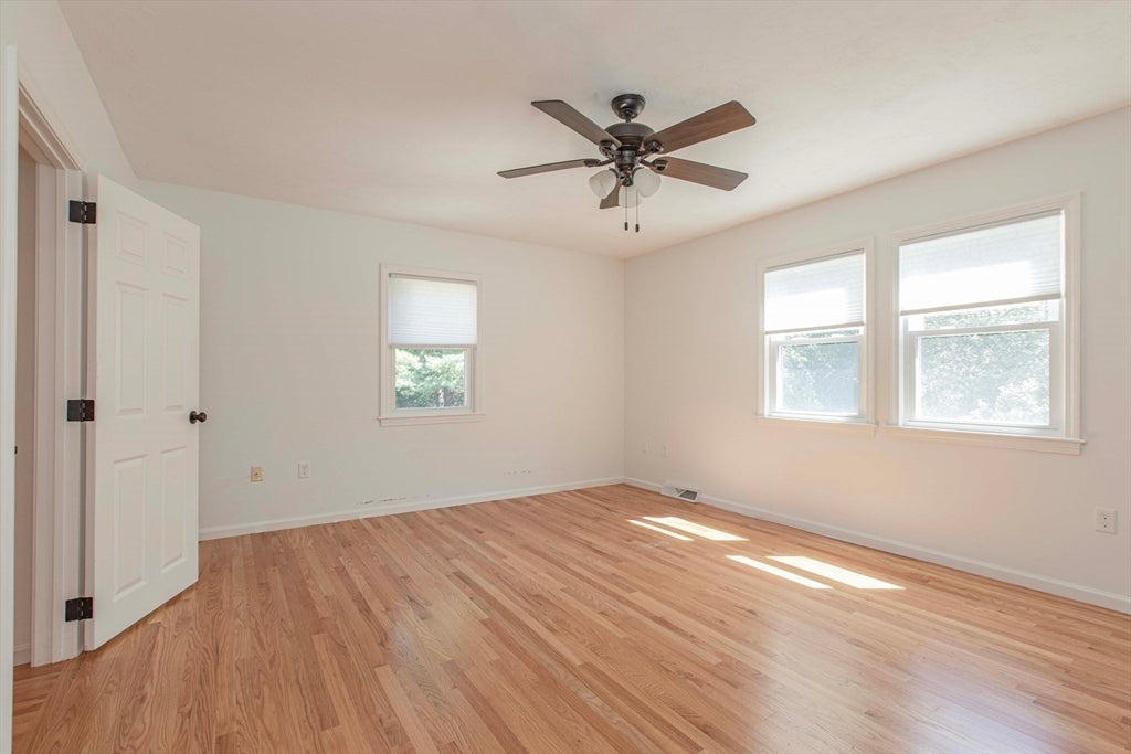 33 Lamplighter LN #33, Easton, MA, 33 Lamplighter LN #33, Easton, MA Photo #17