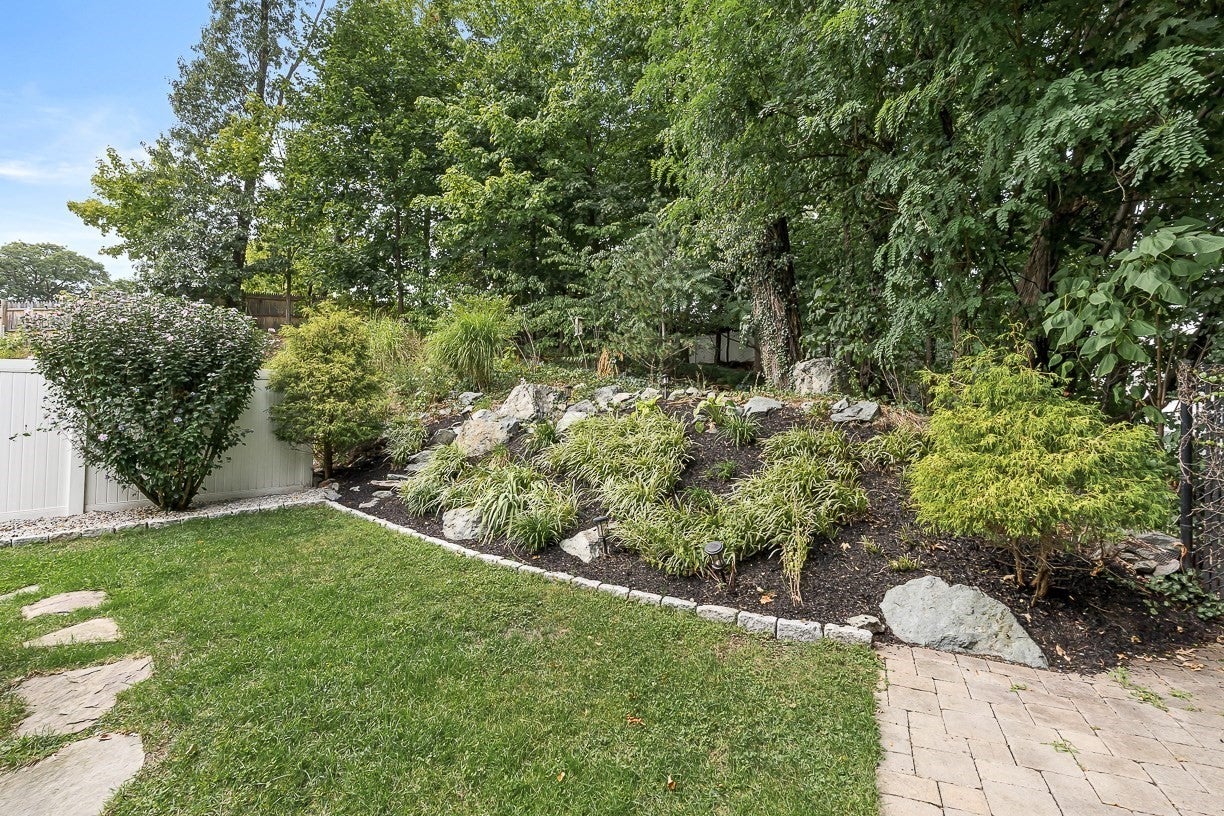 20 Smith Lane, Medford, MA, 20 Smith Lane, Medford, MA Photo #37