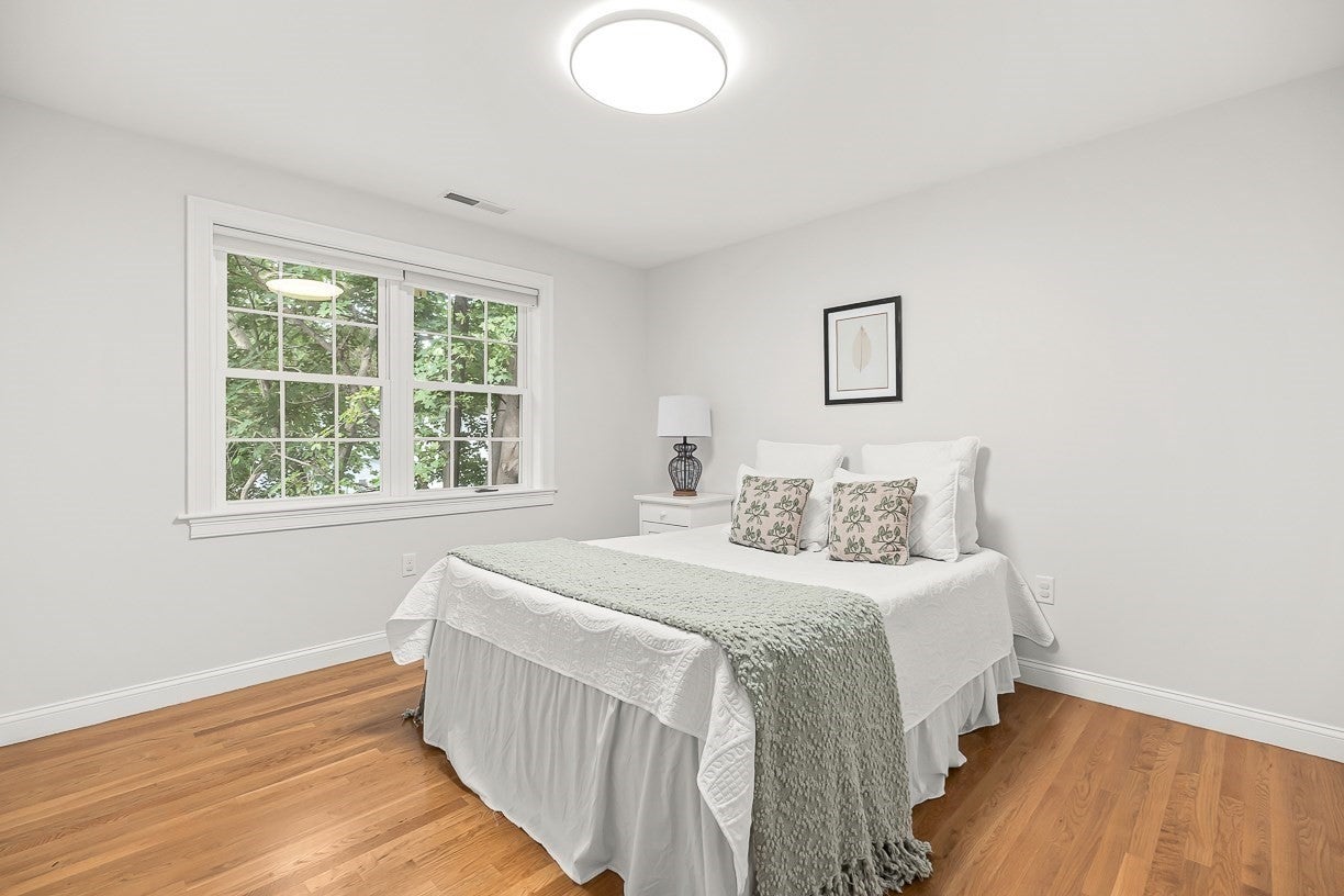 20 Smith Lane, Medford, MA, 20 Smith Lane, Medford, MA Photo #24