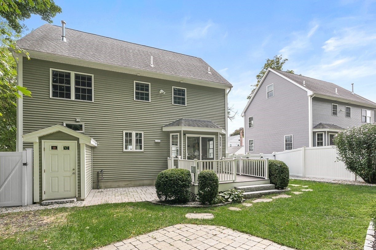 20 Smith Lane, Medford, MA, 20 Smith Lane, Medford, MA Photo #34