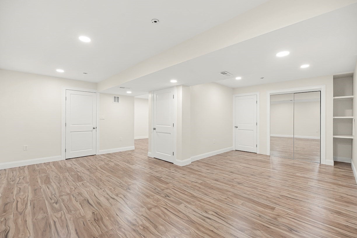 20 Smith Lane, Medford, MA, 20 Smith Lane, Medford, MA Photo #32