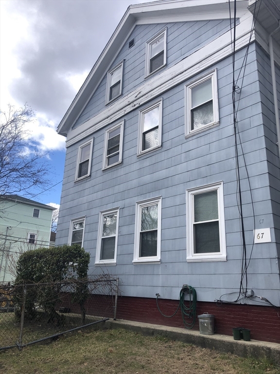 39 Houghton St