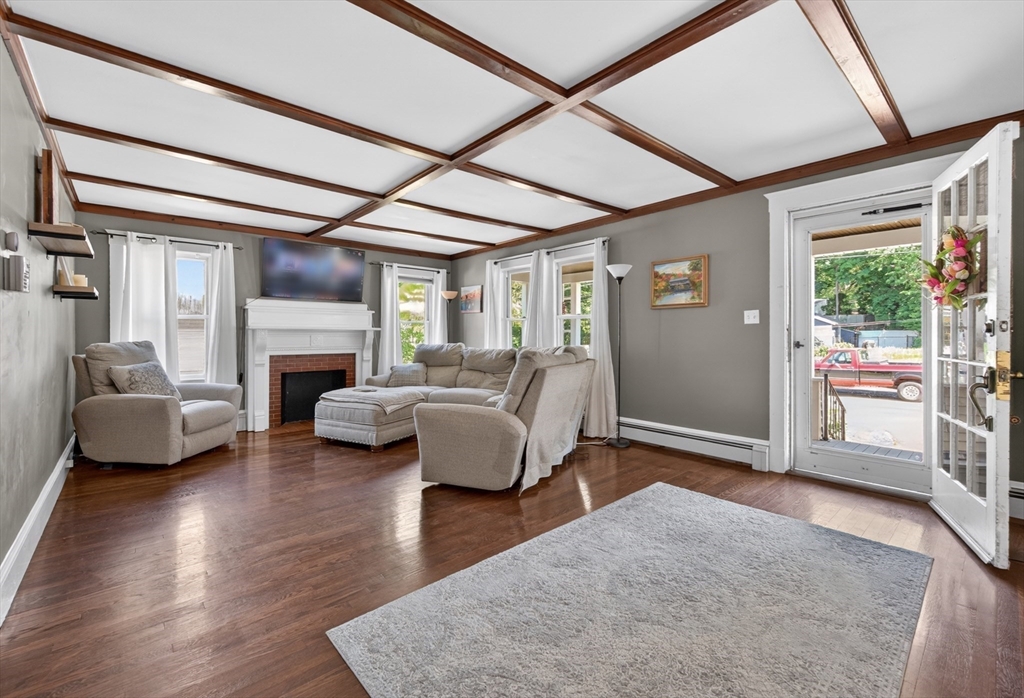 45 Maplewood Avenue