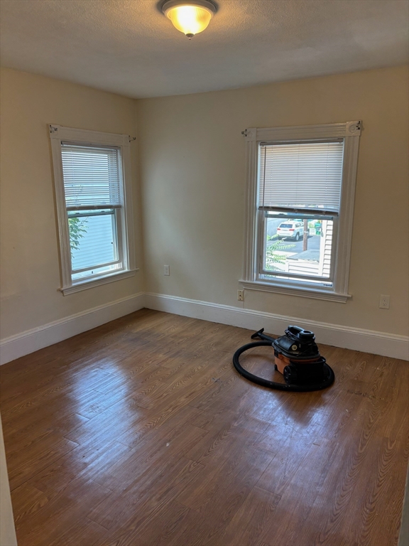 184 Winthrop St 2