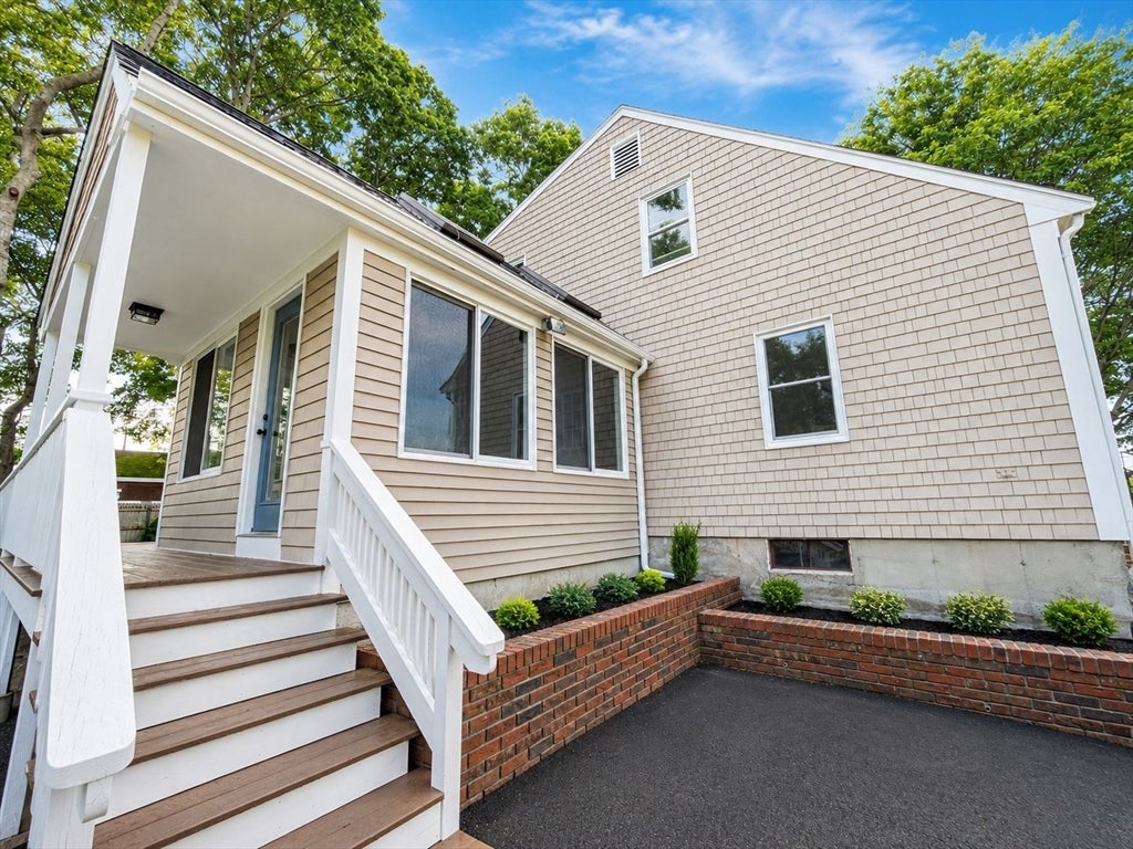 664 Norman St, Fall River, MA, 664 Norman St, Fall River, MA Photo #17