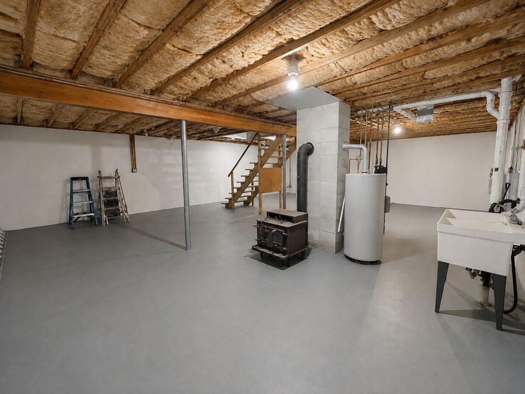 664 Norman St, Fall River, MA, 664 Norman St, Fall River, MA Photo #21