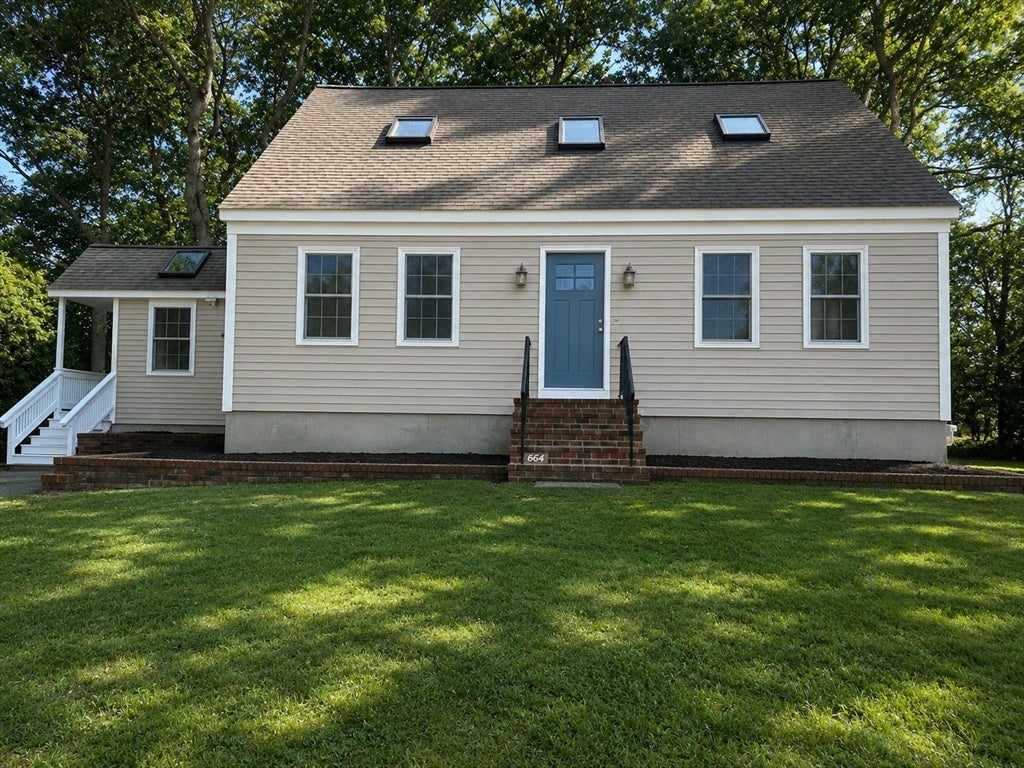 664 Norman St, Fall River, MA, 664 Norman St, Fall River, MA Photo #1