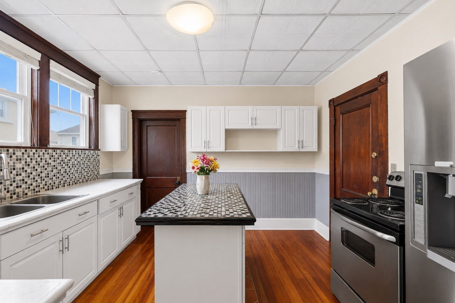 600 Broadway, Fall River, MA Photo #17